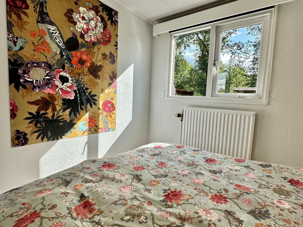 Gezellig Chalet Met 2 Slaapkamers En Zicht Op Het Water Erm Экстерьер фото